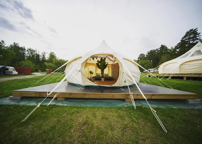 Roesjoebaden Camping & Stugby