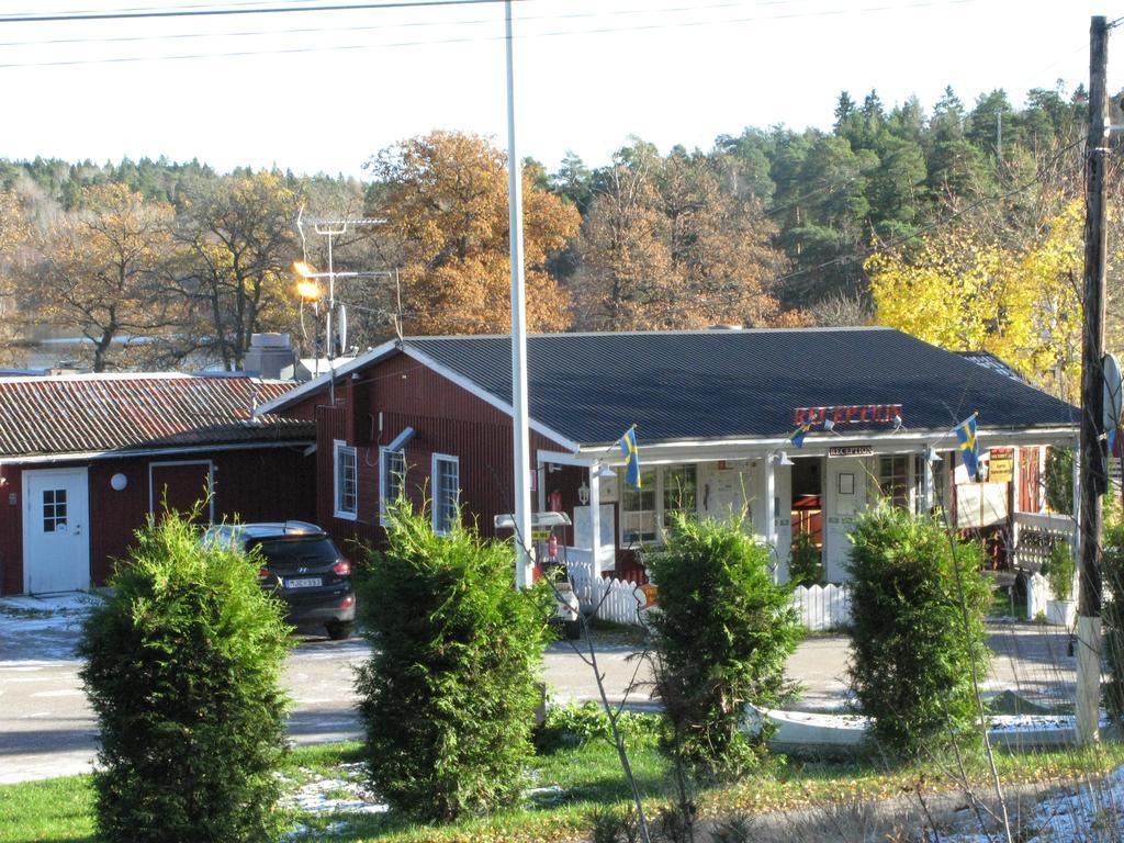 Campingplatz Roesjoebaden & Stugby 3*